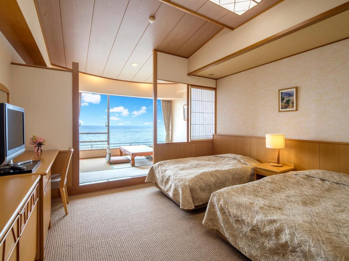 Mikazuki Sea-Park Hotel Katsuura Katsuura  Exterior foto