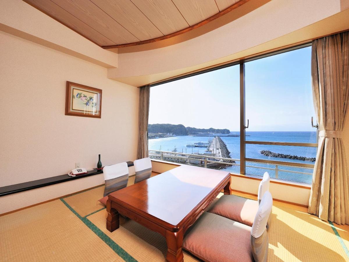 Mikazuki Sea-Park Hotel Katsuura Katsuura  Exterior foto